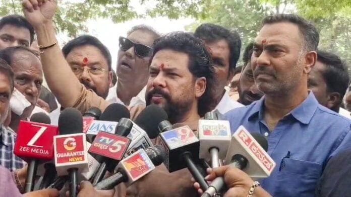 B. Nagendra Mocks BJP’s ‘Ballari Chalo’ Padayatra as a ‘Health Walk’