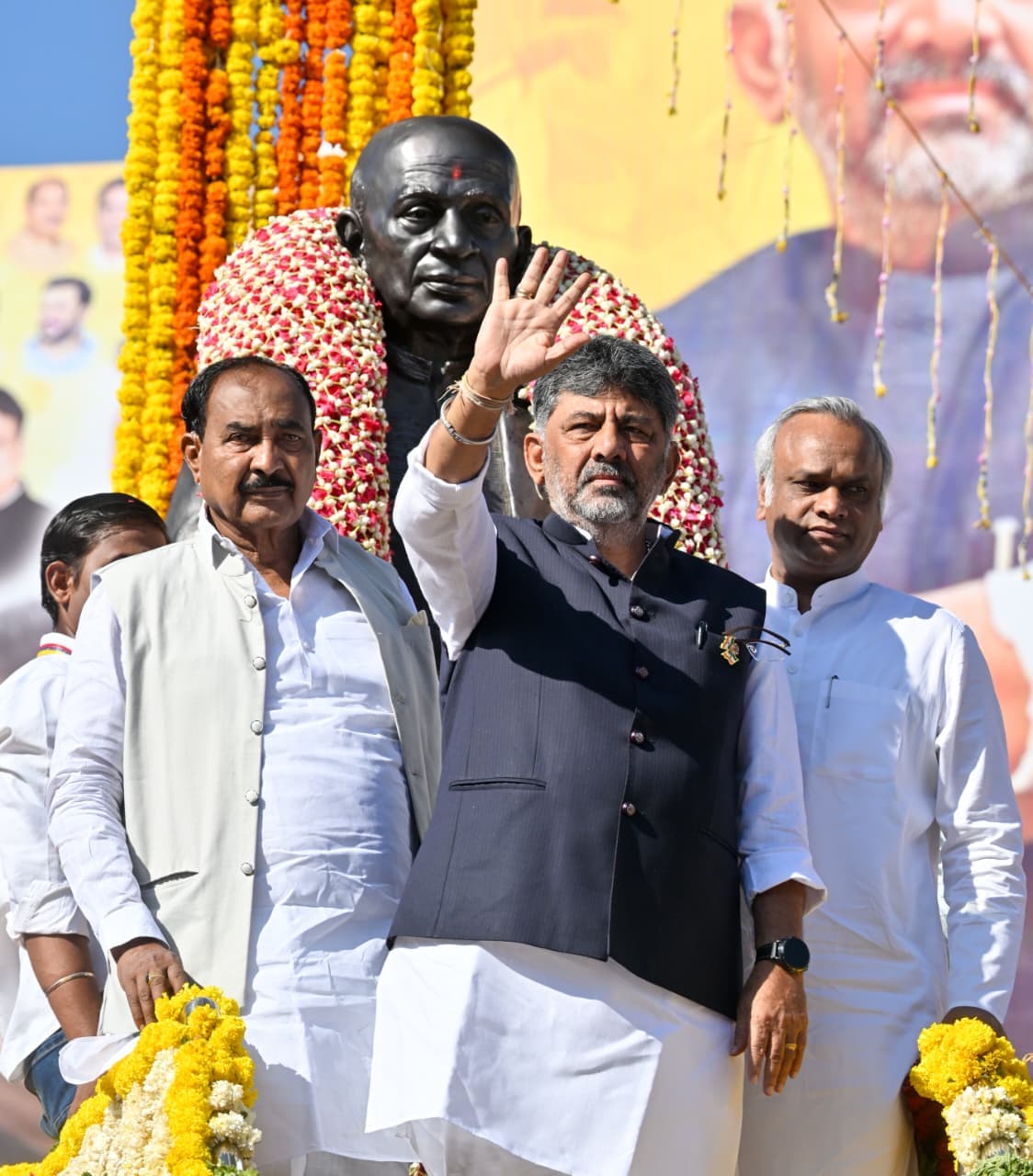 Kalyana Karnataka Utsav: DyCM D.K. Shivakumar Pays Tribute to Sardar Vallabhbhai Patel in Kalaburagi